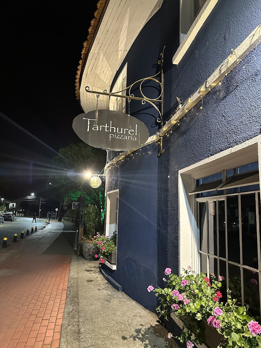 Tarthurel Pizzaria